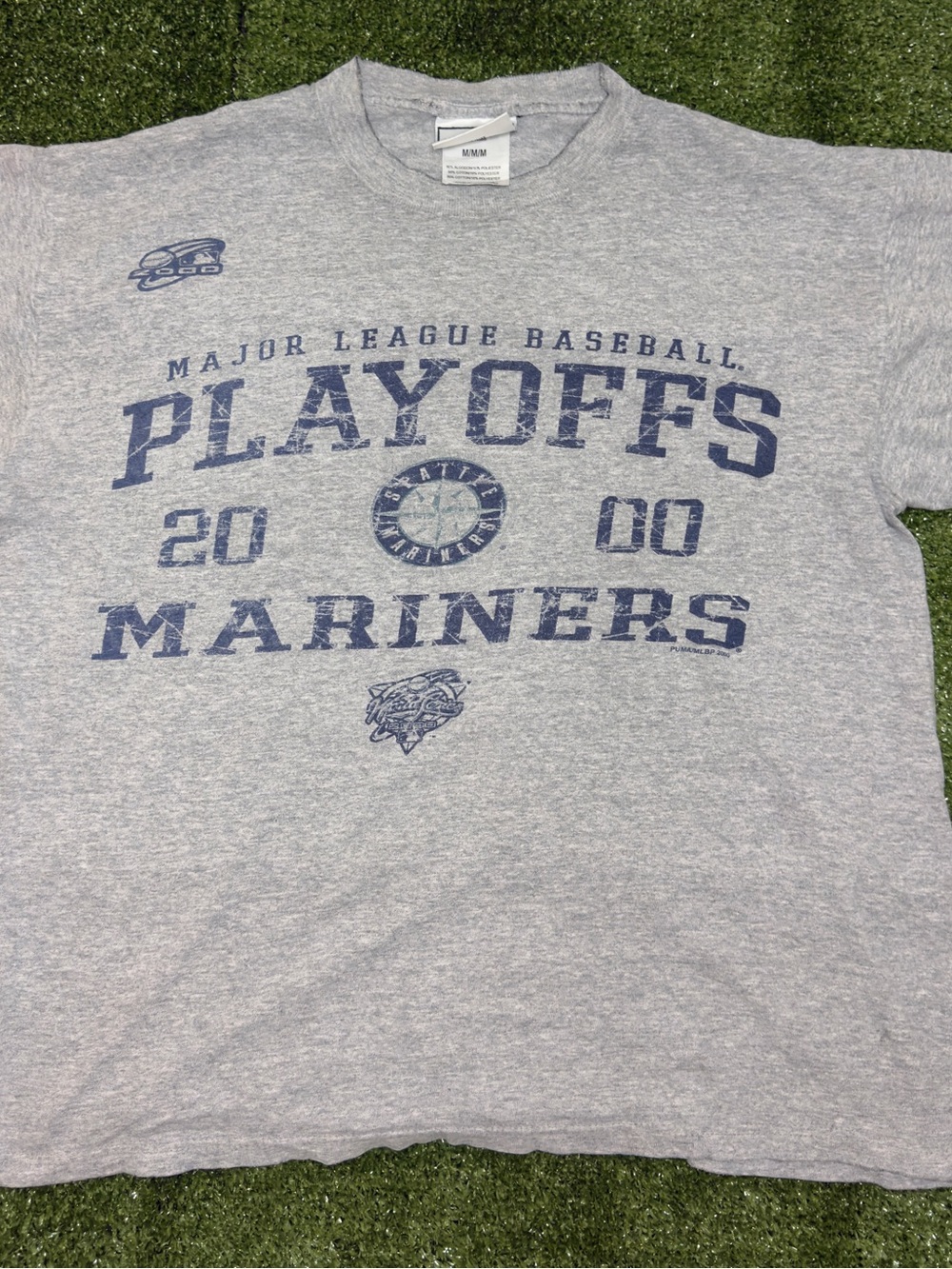 Puma Gray 'Playoffs Mariners 2000' Graphic Crewneck Tee - Picture 1 of 8